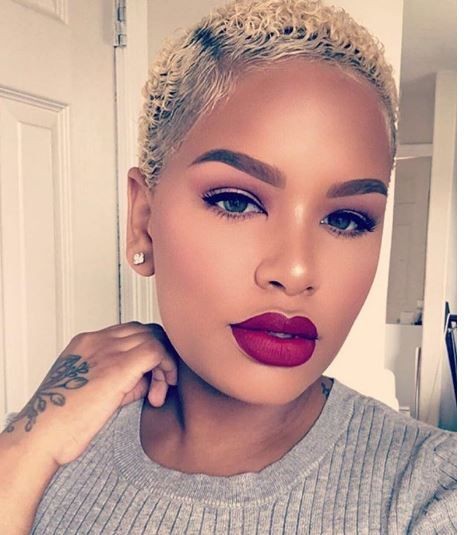 coupe courte femme afro