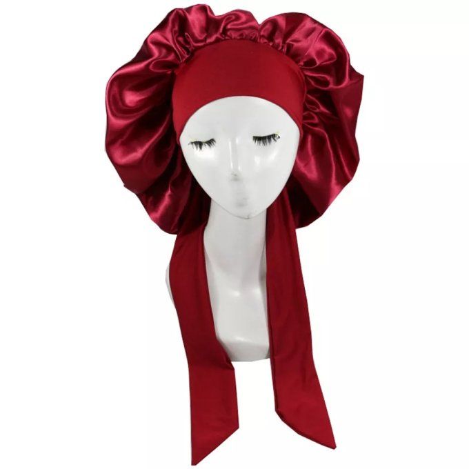 bonnet en satin attachable  